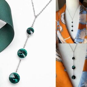 Elegant Silver and Green Lariat Y Design Necklace